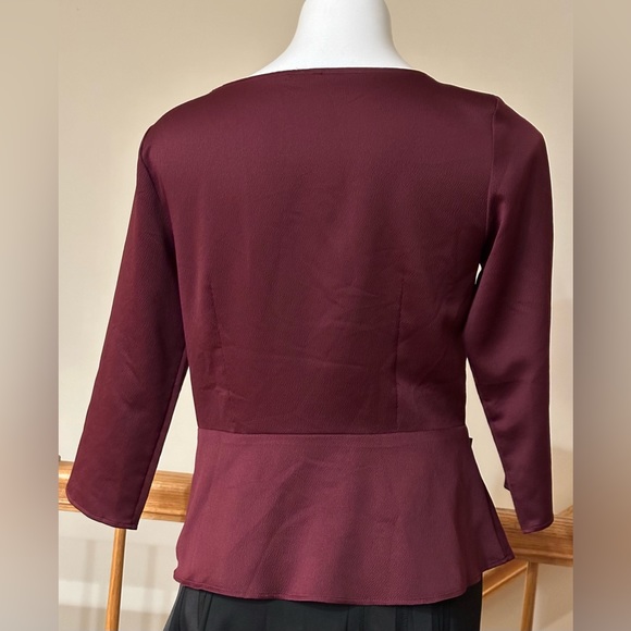 Ann Taylor Burgundy 3/4 Sleeves Front Bow Light Material No Tag Sz M. Zip OnSide - Picture 4 of 11